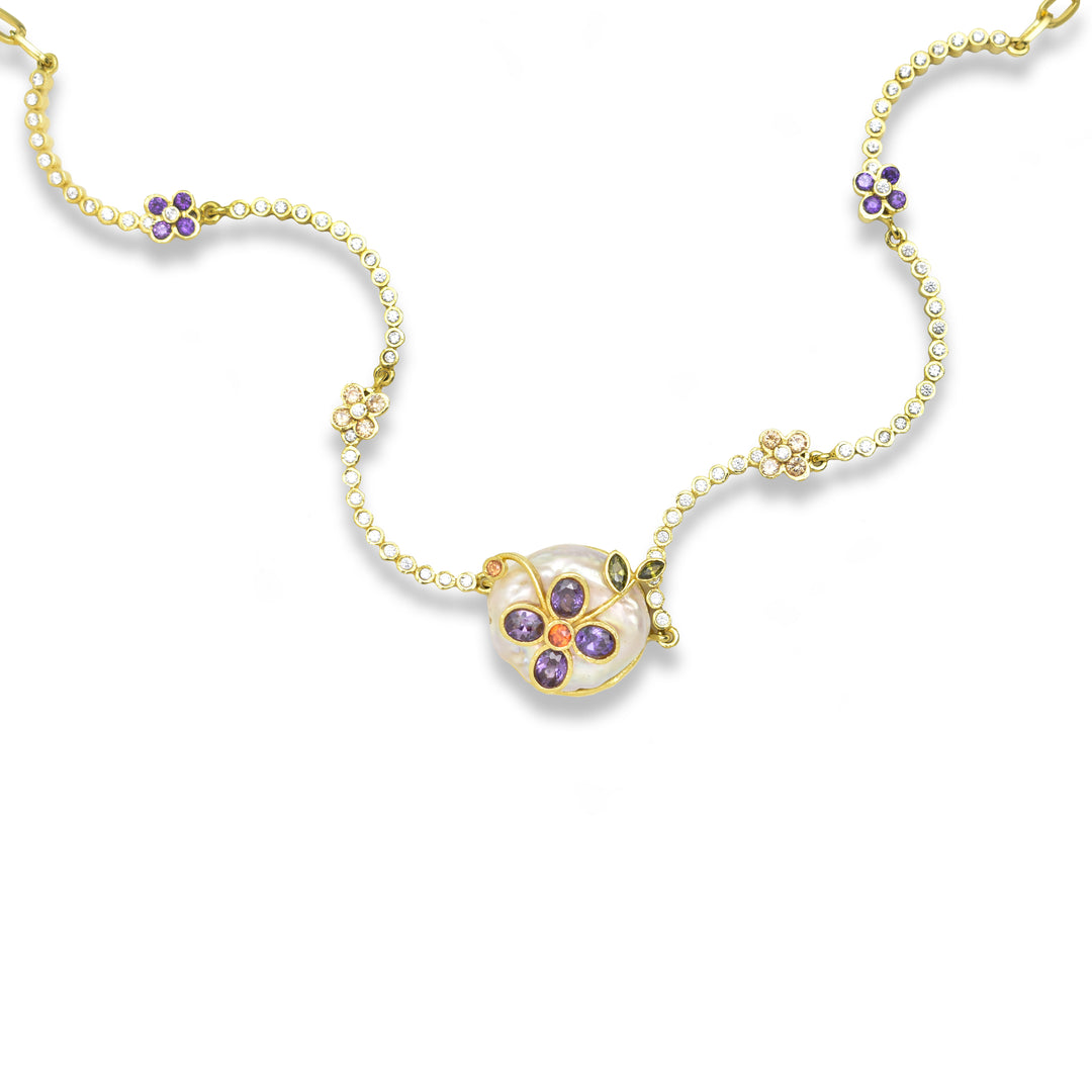 Moonflower Gleam Necklace