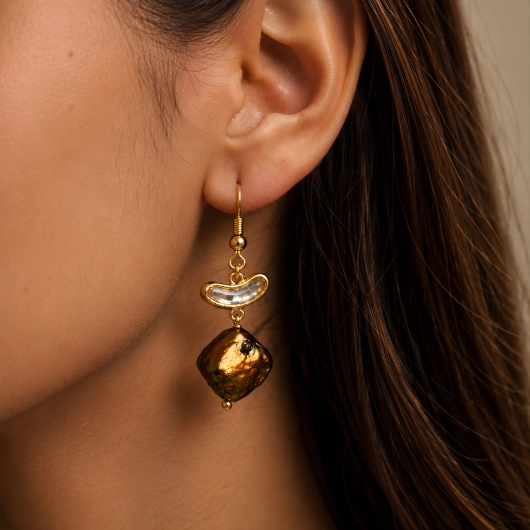 Woodland pearl earrings