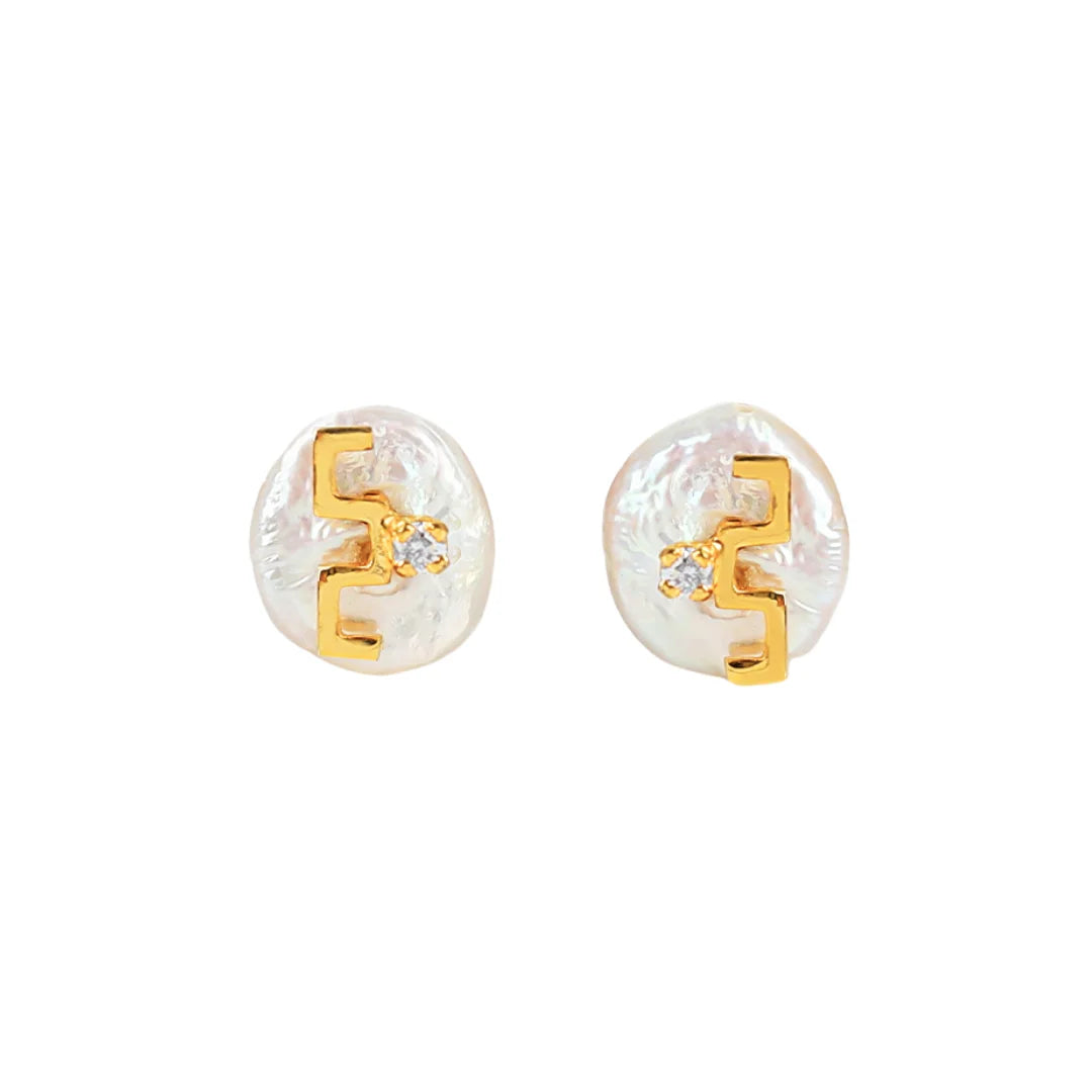 Curve Earrings