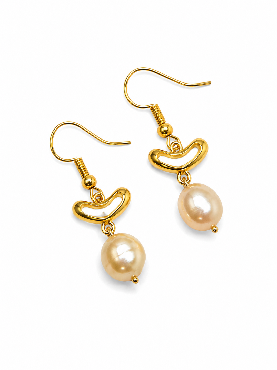 Hearty pearl earrings