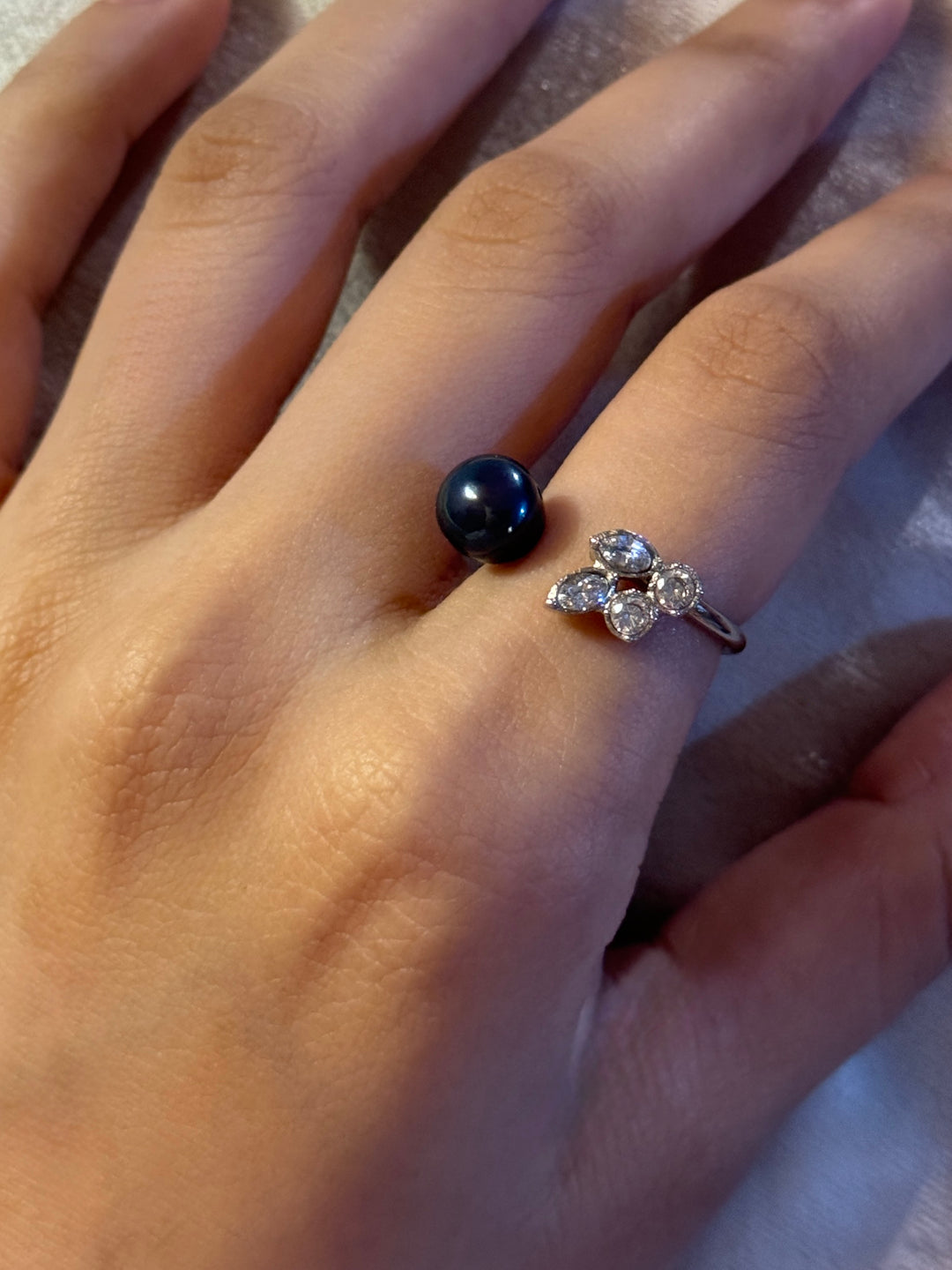 Midnight Kiss Ring