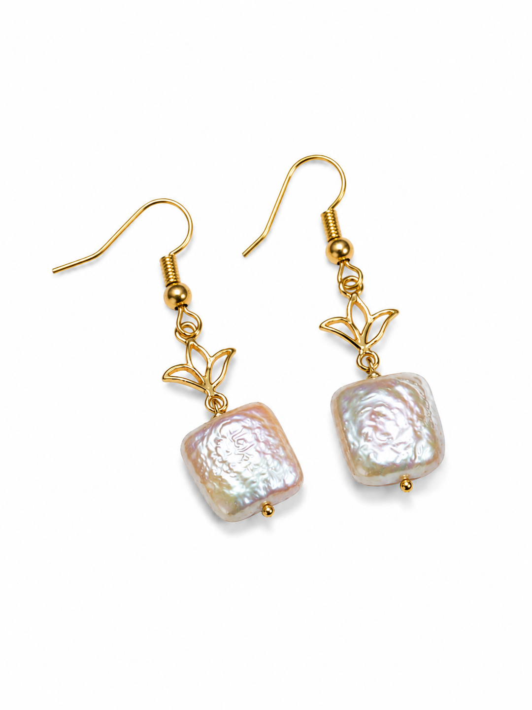 Swans kiss earrings