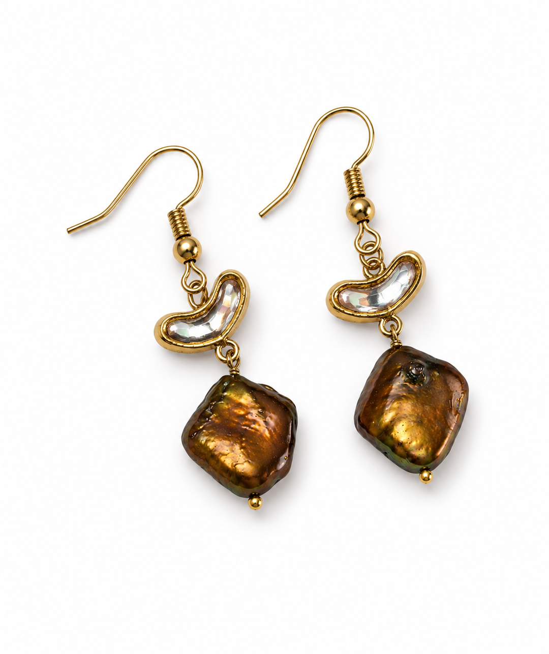 Woodland pearl earrings