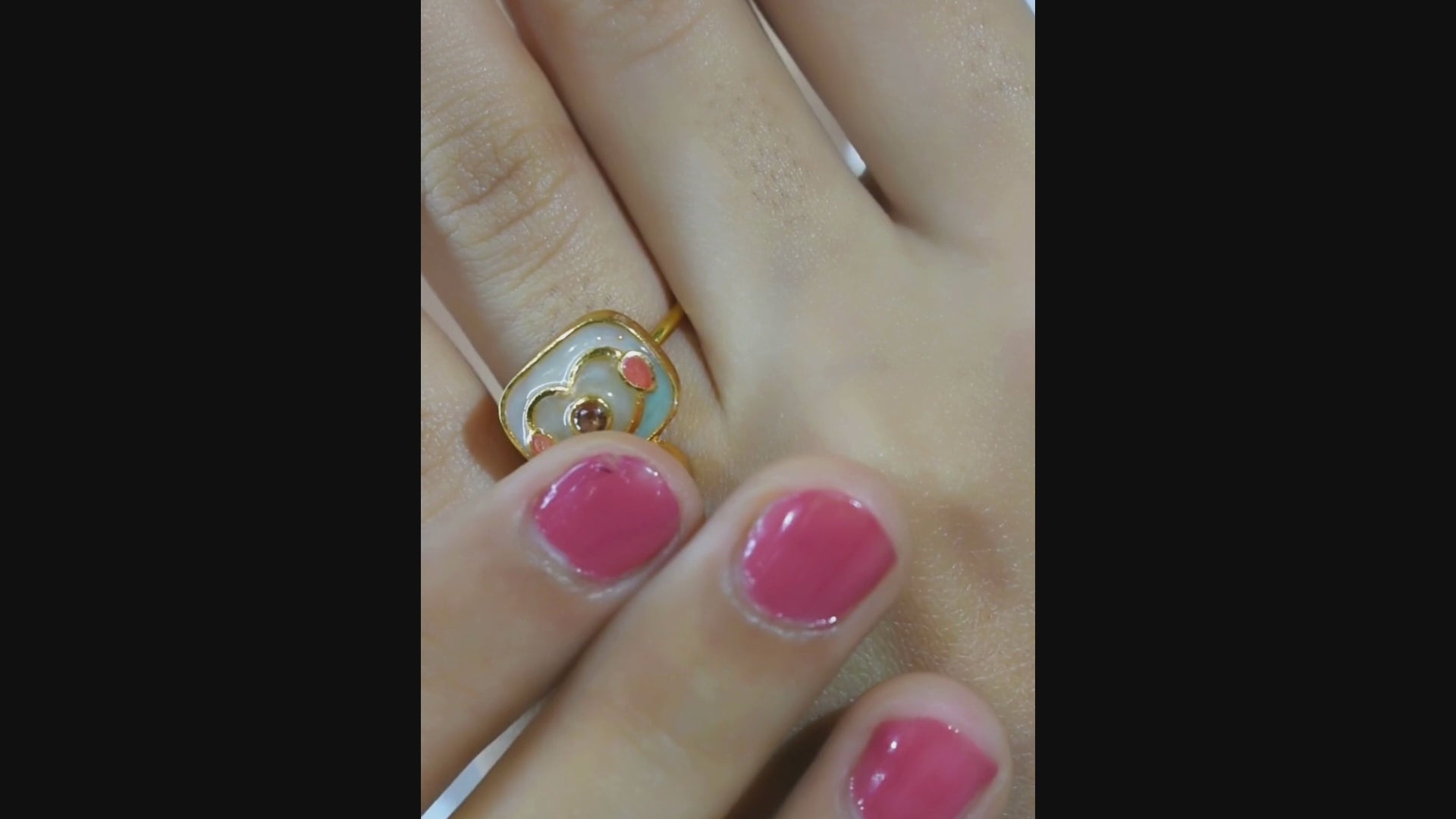 Posey Ring