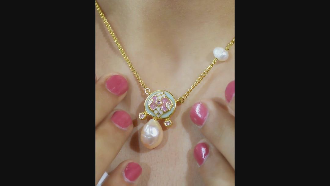 Begonia Necklace