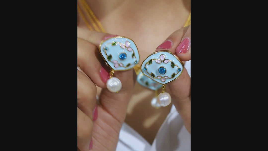 Abelia Earrings