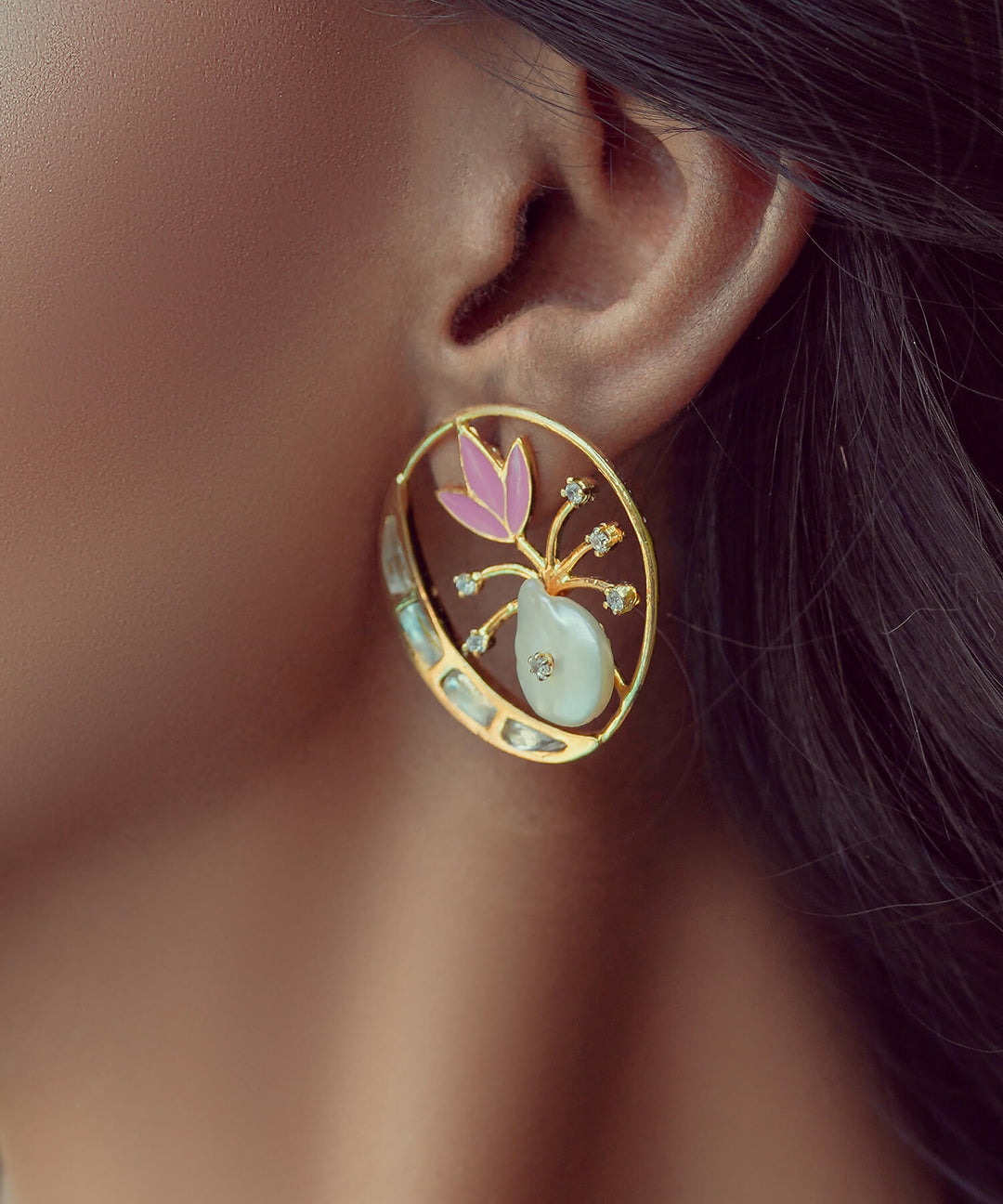 Crest Earrings